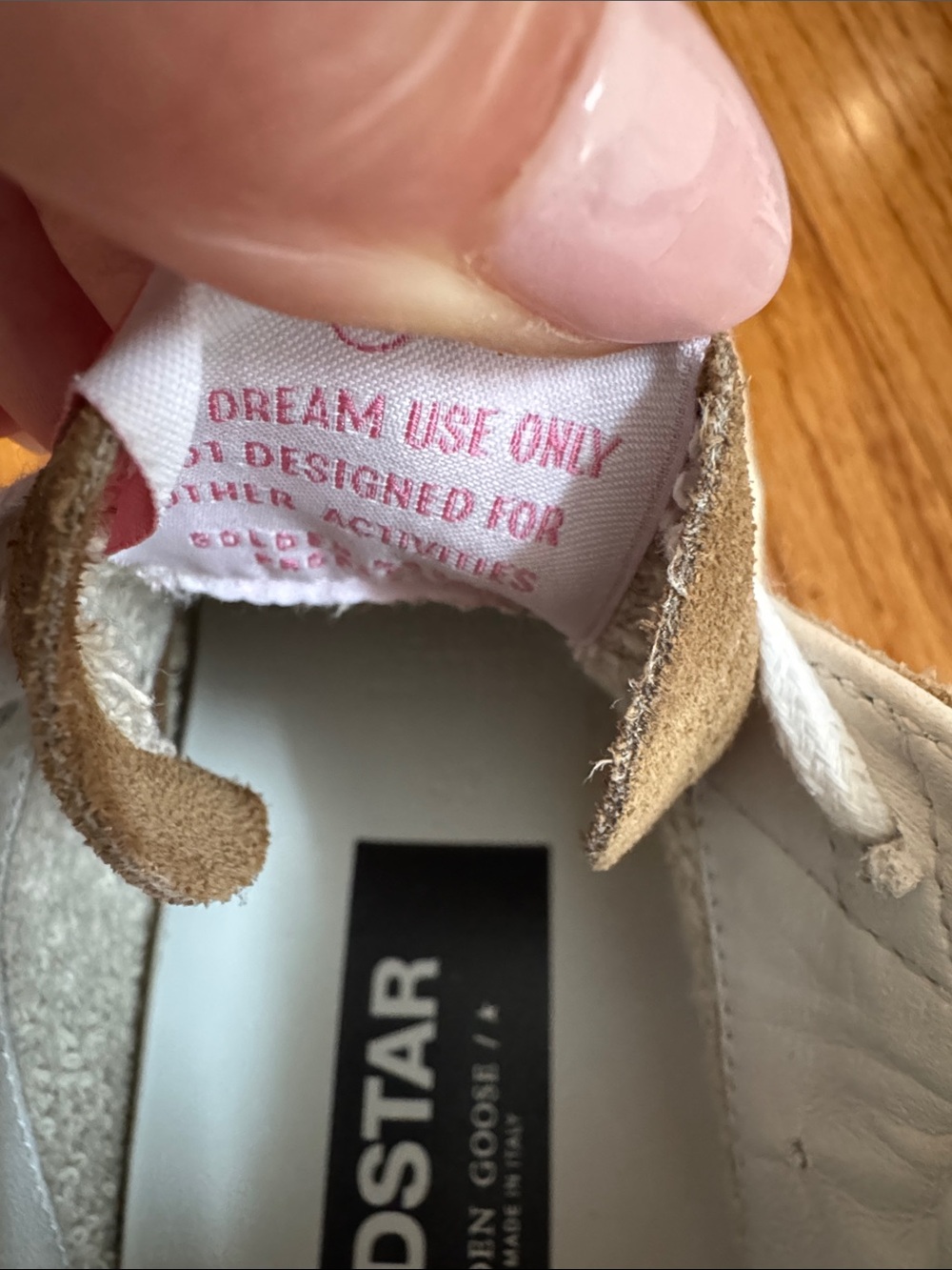 Golden Goose Sneakers - Picture 4 of 8